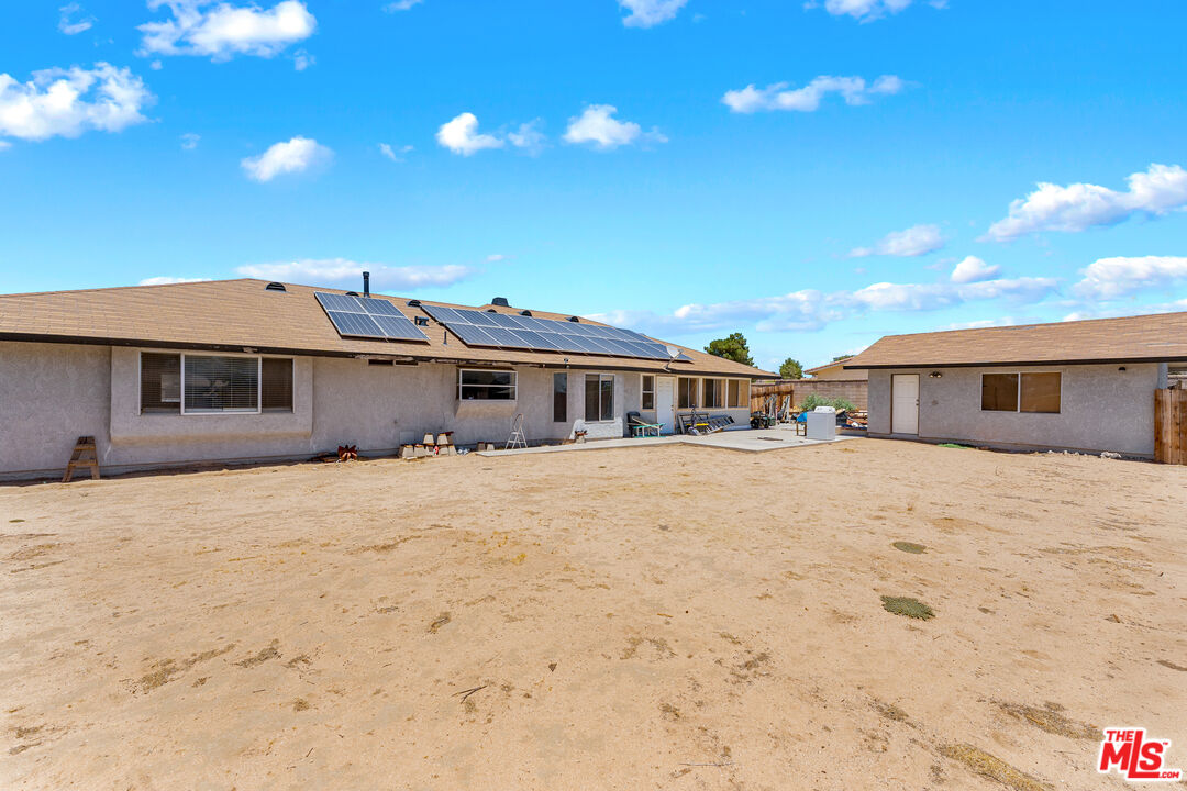 15361 Mondamon Road Apple Valley, CA 92307 - Photo 44 of 56
