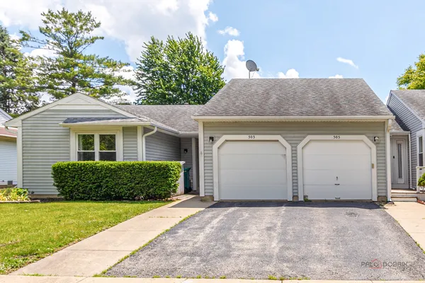 $2,690 | 503 Lasalle Lane, Unit 503, Buffalo Grove, IL 60089