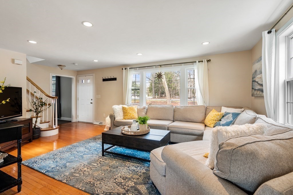 507 North Road Sudbury, MA 01776 - Photo 9 of 41 Gallery Image 9