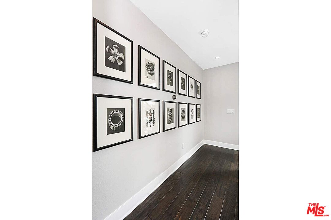 12003 Emery Lane Valley Village, CA 91607 - Photo 14 of 30