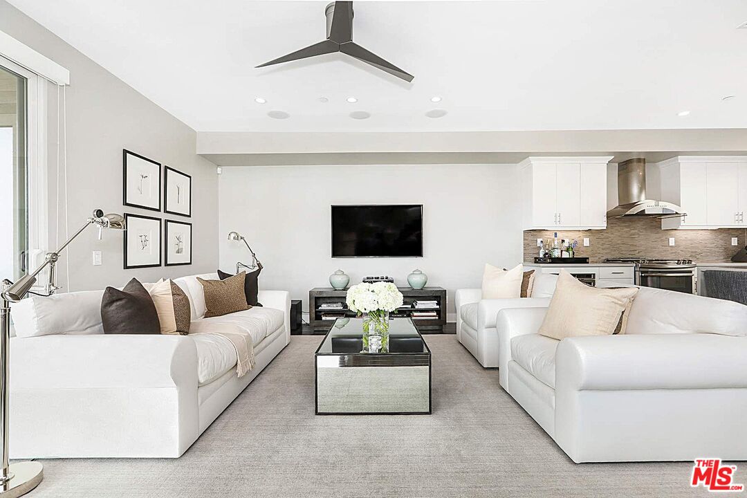 12003 Emery Lane Valley Village, CA 91607 - Photo 8 of 30