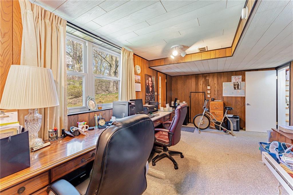 4413 Ruth Drive Monroeville, PA 15146 - Photo 13 of 26 Gallery Image 13
