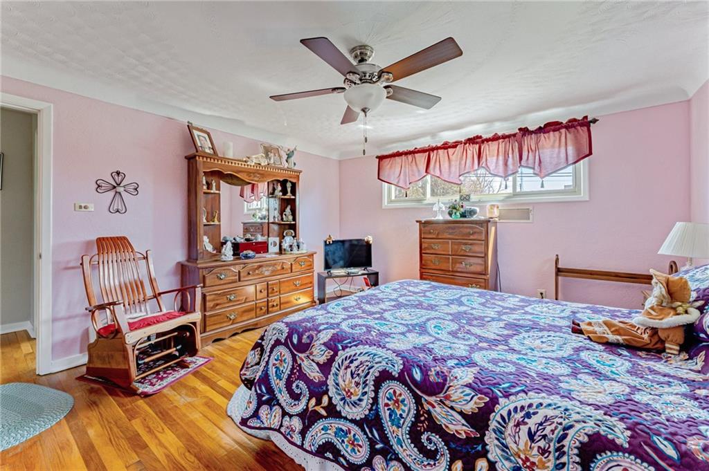 4413 Ruth Drive Monroeville, PA 15146 - Photo 15 of 26 Gallery Image 15
