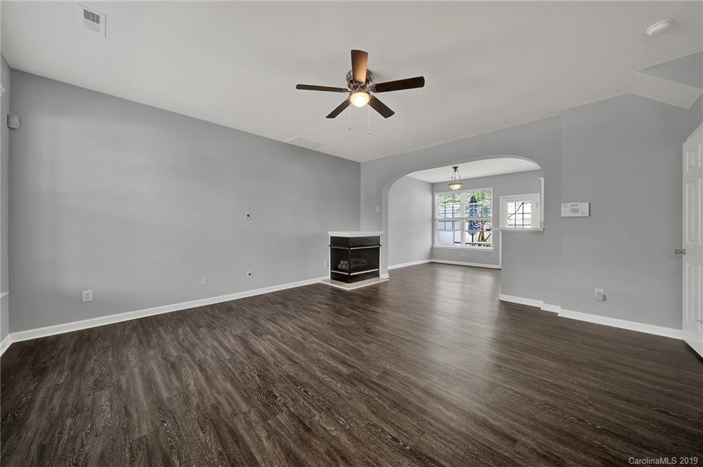 1118 Sienna Sand Way Fort Mill, SC 29708 - Photo 5 of 42