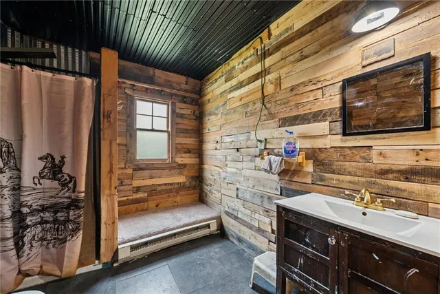 $120,000 | 135 Sandy Flat Road, Connellsville, PA 15425