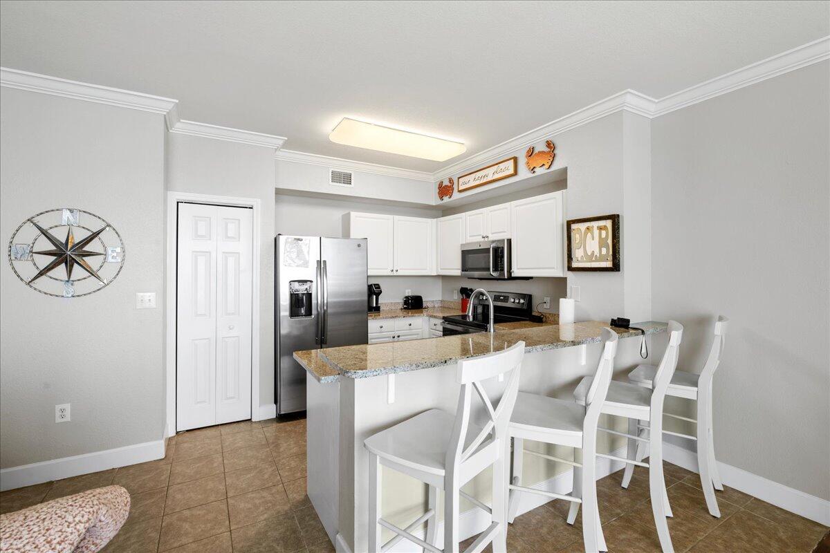 16819 Front Beach Road, Unit 2010 Panama City Beach, FL 32413 - Photo 6 of 25 Gallery Image 6