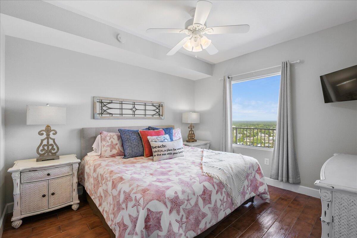 16819 Front Beach Road, Unit 2010 Panama City Beach, FL 32413 - Photo 7 of 25 Gallery Image 7
