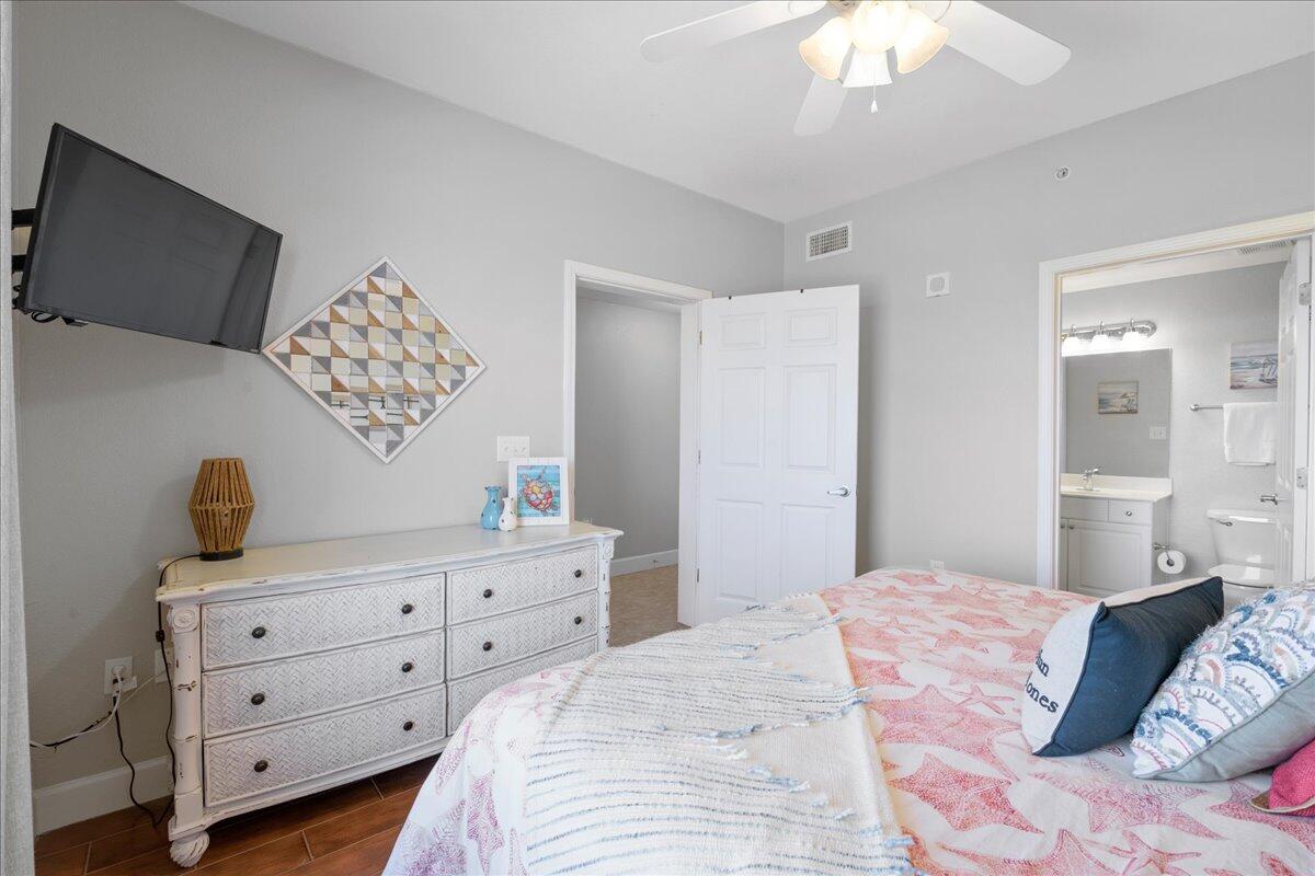 16819 Front Beach Road, Unit 2010 Panama City Beach, FL 32413 - Photo 8 of 25 Gallery Image 8