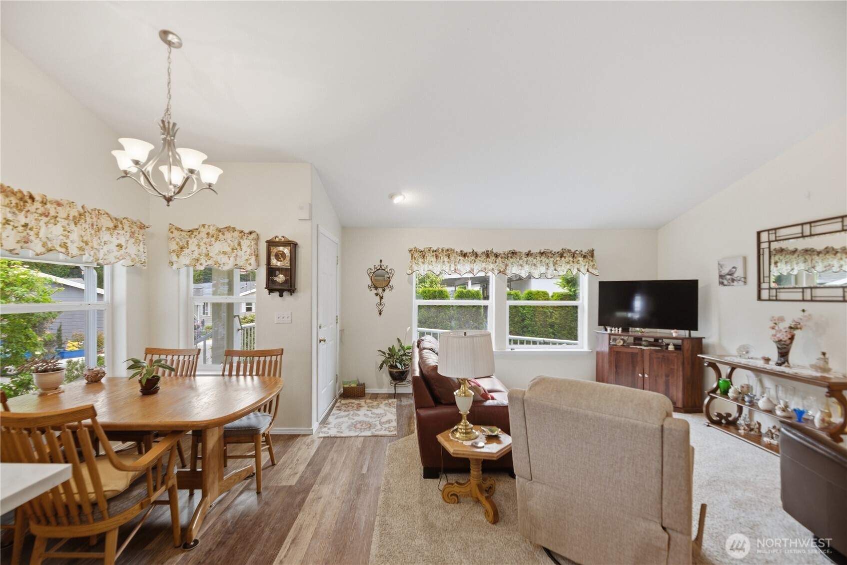23825 15th Avenue Southeast, Unit 151 Bothell, WA 98021 - Photo 2 of 31