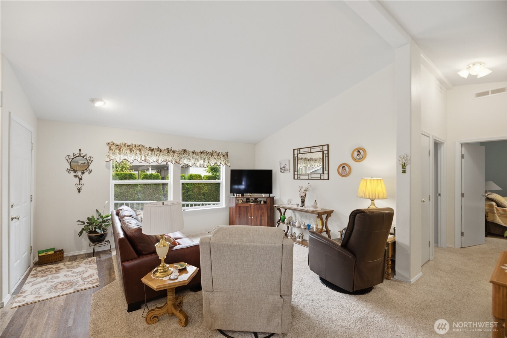 23825 15th Avenue Southeast, Unit 151 Bothell, WA 98021 - Photo 4 of 31