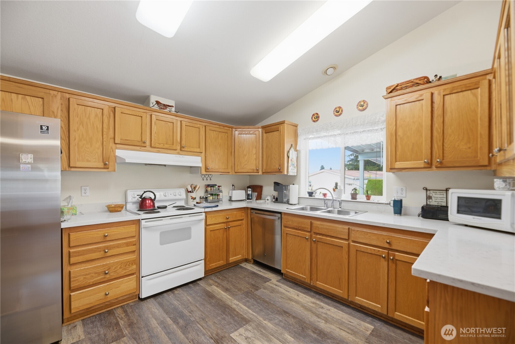 23825 15th Avenue Southeast, Unit 151 Bothell, WA 98021 - Photo 7 of 31