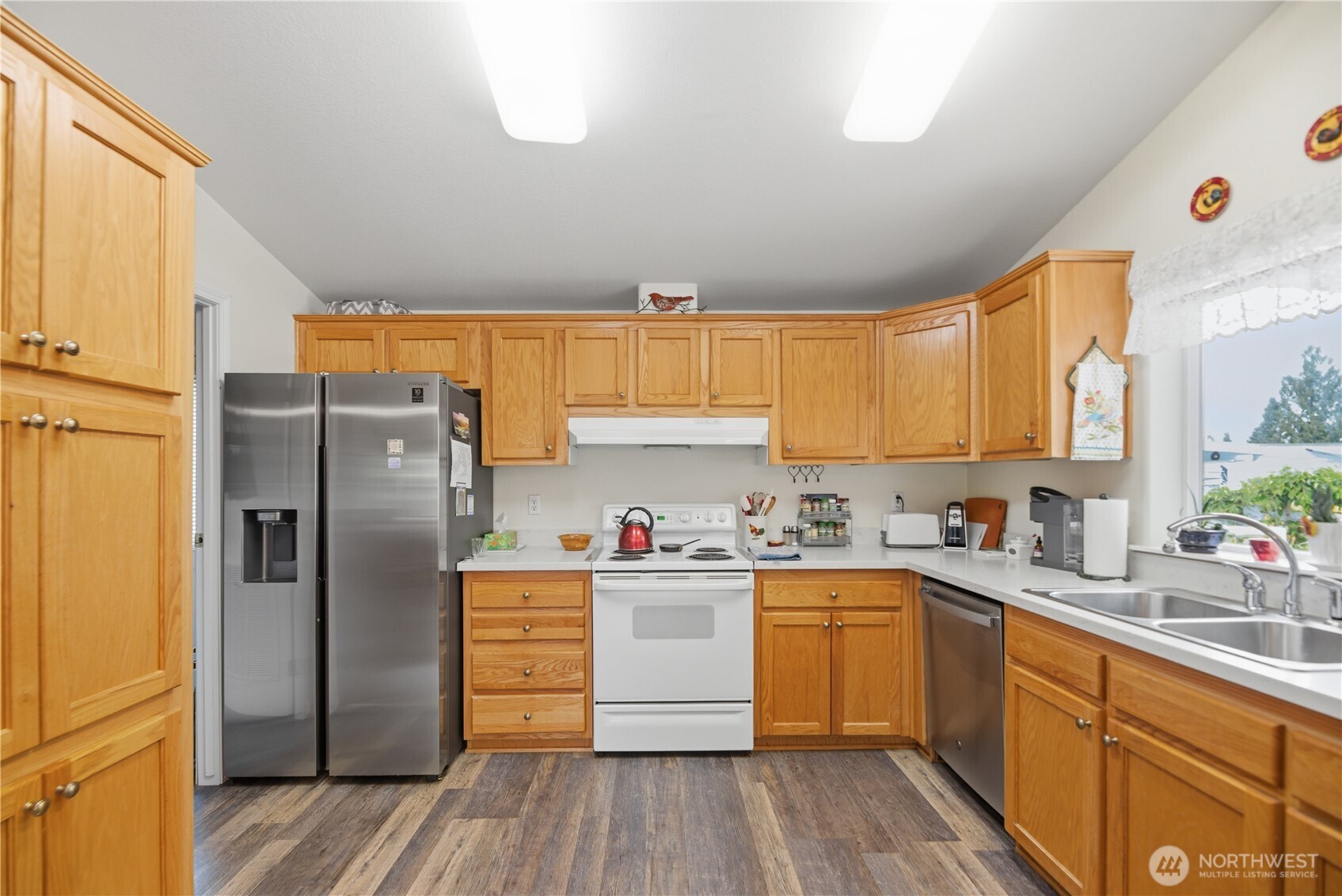 23825 15th Avenue Southeast, Unit 151 Bothell, WA 98021 - Photo 8 of 31