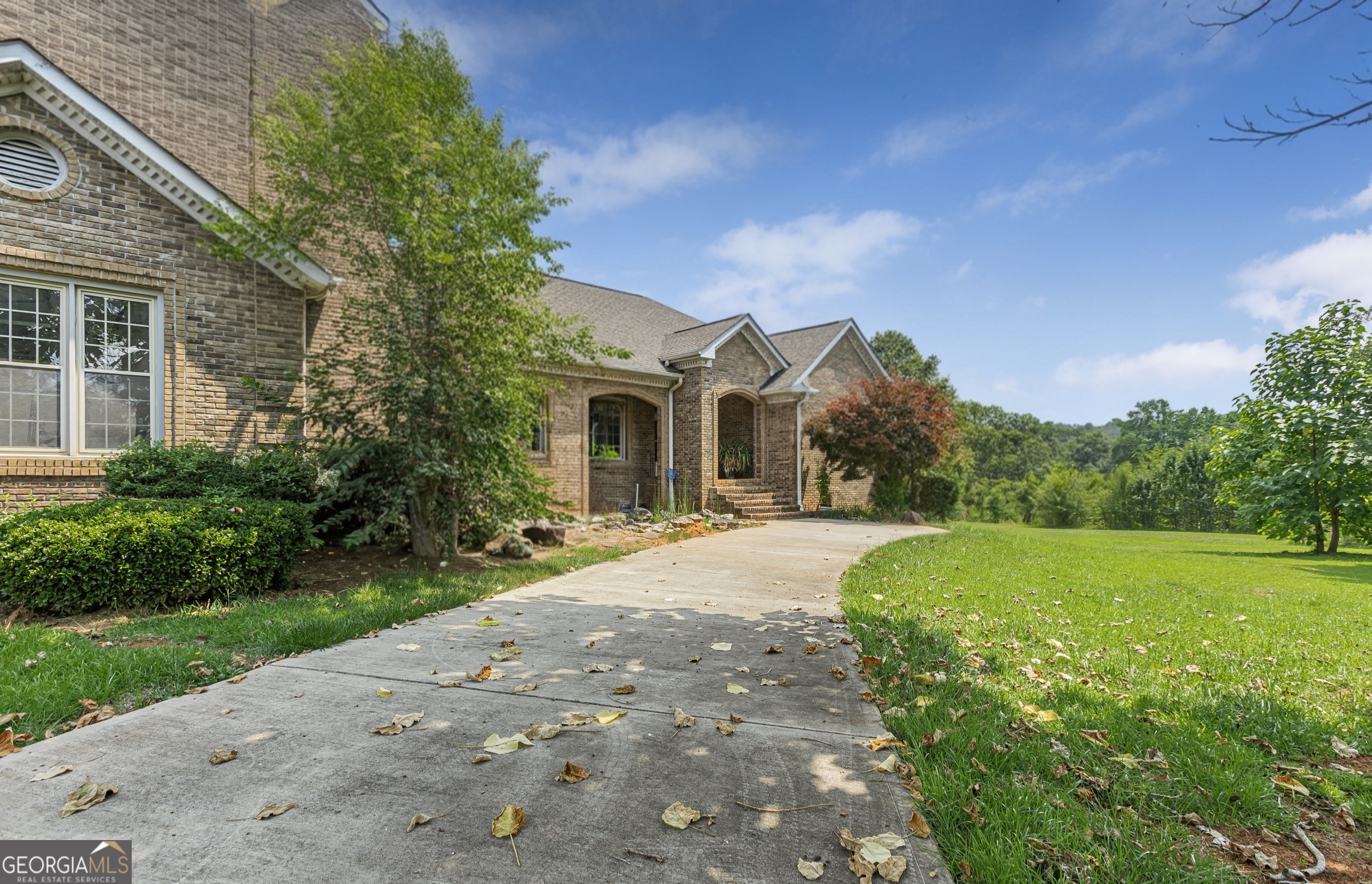 150 Old Farm Road Fayetteville, GA 30215 - Photo 2 of 33