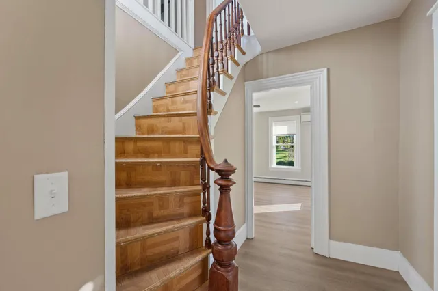 $359,000 | 325 Middle Road, Sabattus, ME 04280