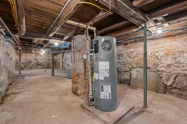 $359,000 | 325 Middle Road, Sabattus, ME 04280