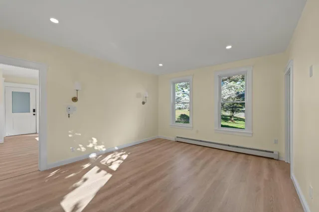 $359,000 | 325 Middle Road, Sabattus, ME 04280