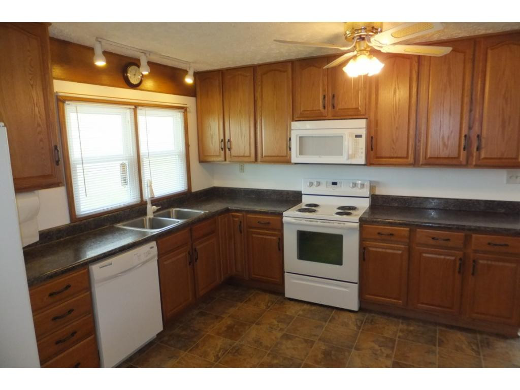 3476 Yuma Road Gate City, VA 24251 - Photo 3 of 36 Photo 3