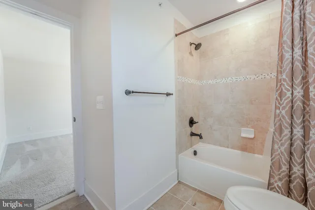 $4,400 | 17052 Silver Arrow Drive, Dumfries, VA 22026