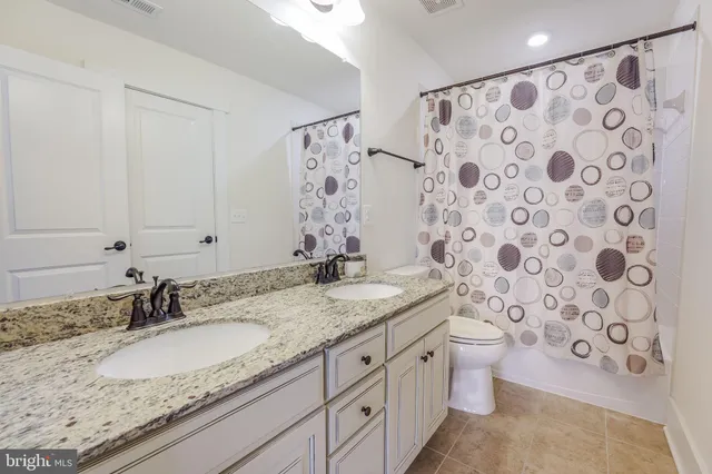 $4,400 | 17052 Silver Arrow Drive, Dumfries, VA 22026