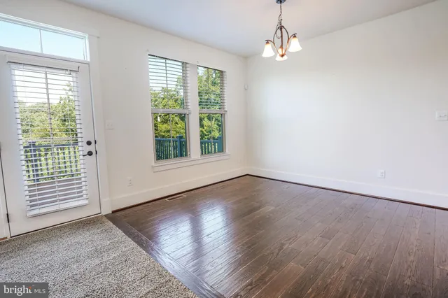 $4,400 | 17052 Silver Arrow Drive, Dumfries, VA 22026