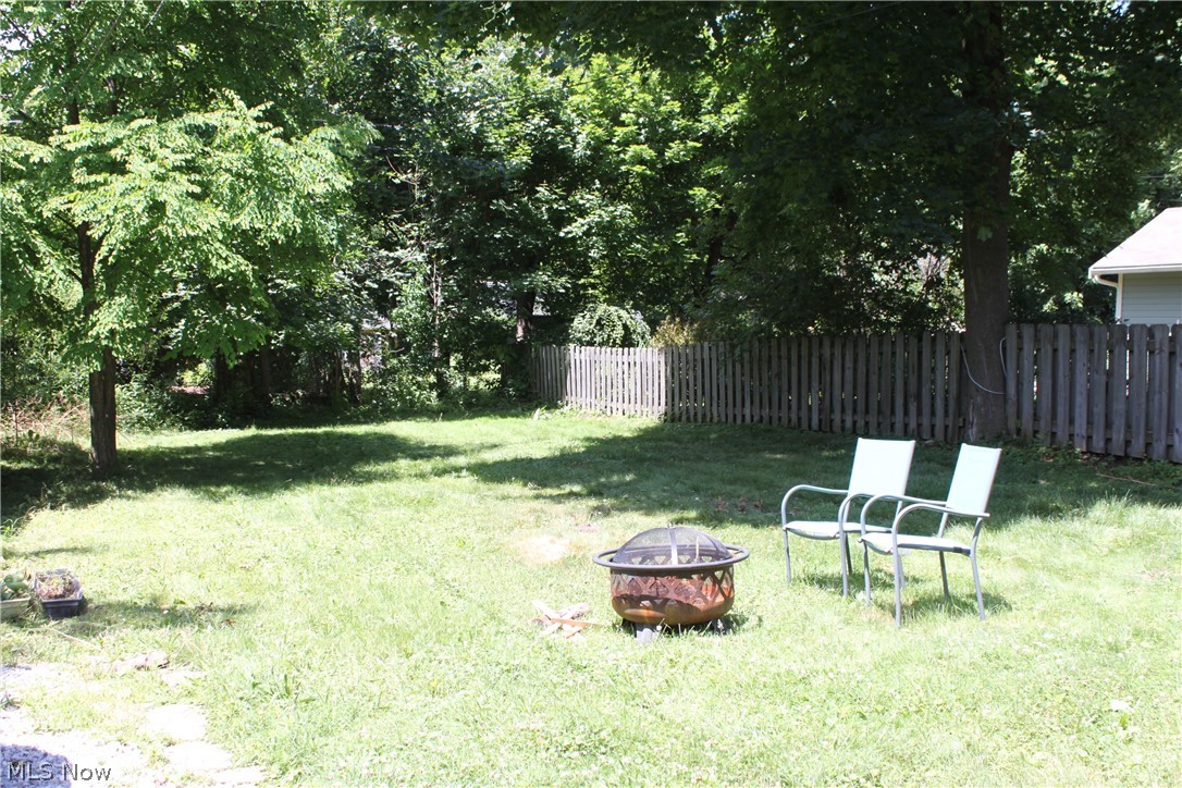 1564 Rydalmount Road Cleveland Heights, OH 44118 - Photo 22 of 23