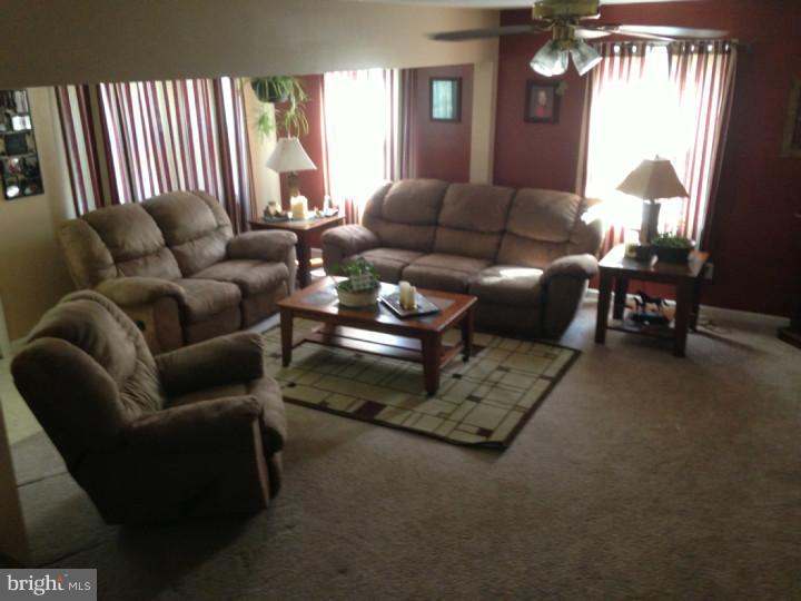 408 Blackstone Road Newark, DE 19713 - Photo 3 of 7