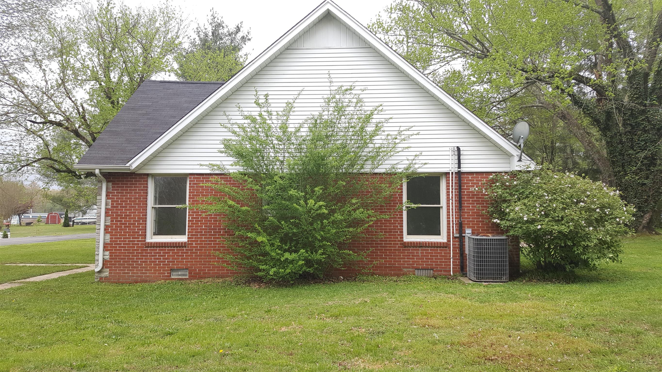 105 Wiseman Road Tullahoma, TN 37388 - Photo 4 of 23 Gallery Image 4