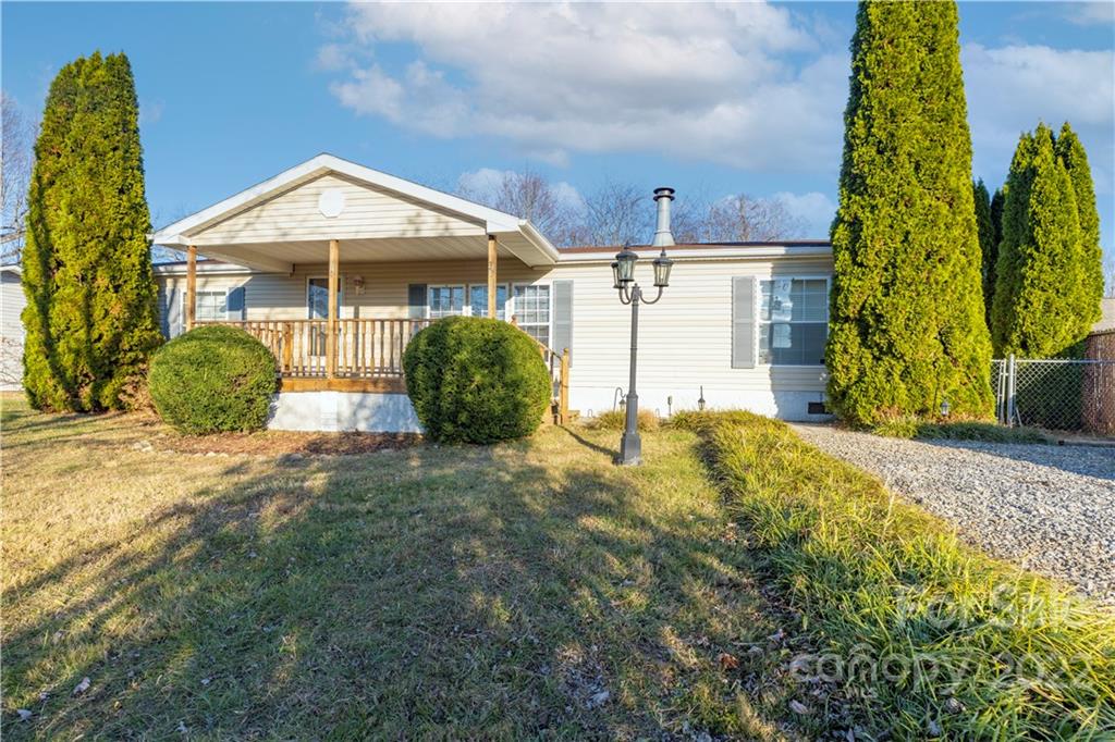 33 Church Road Asheville, NC 28804 - Photo 1 of 12 Gallery Image 1