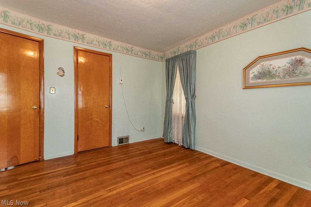 32017 Dickerson Road Willowick, OH 44095 - Photo 19 of 29 Gallery Image 19