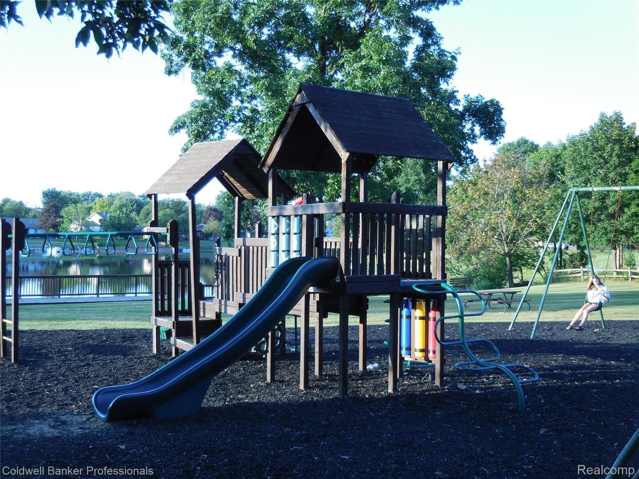 40487 Village Wood Road Novi, MI 48375 - Photo 45 of 46 Everything you need within walking distance