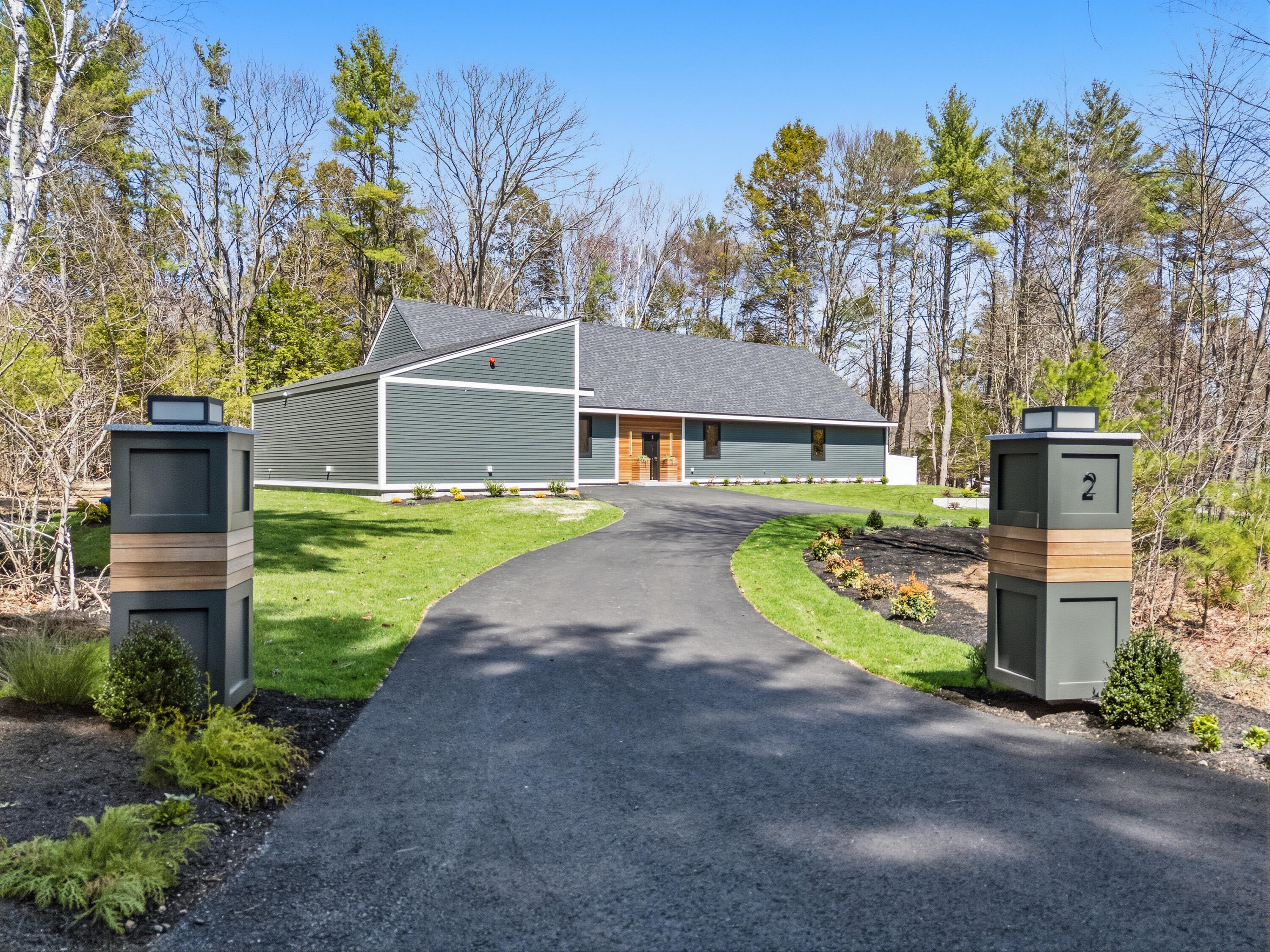 2 Woodside Meadow Road Kittery, ME 03904 - Photo 1 of 34 2 Woodside Meadows