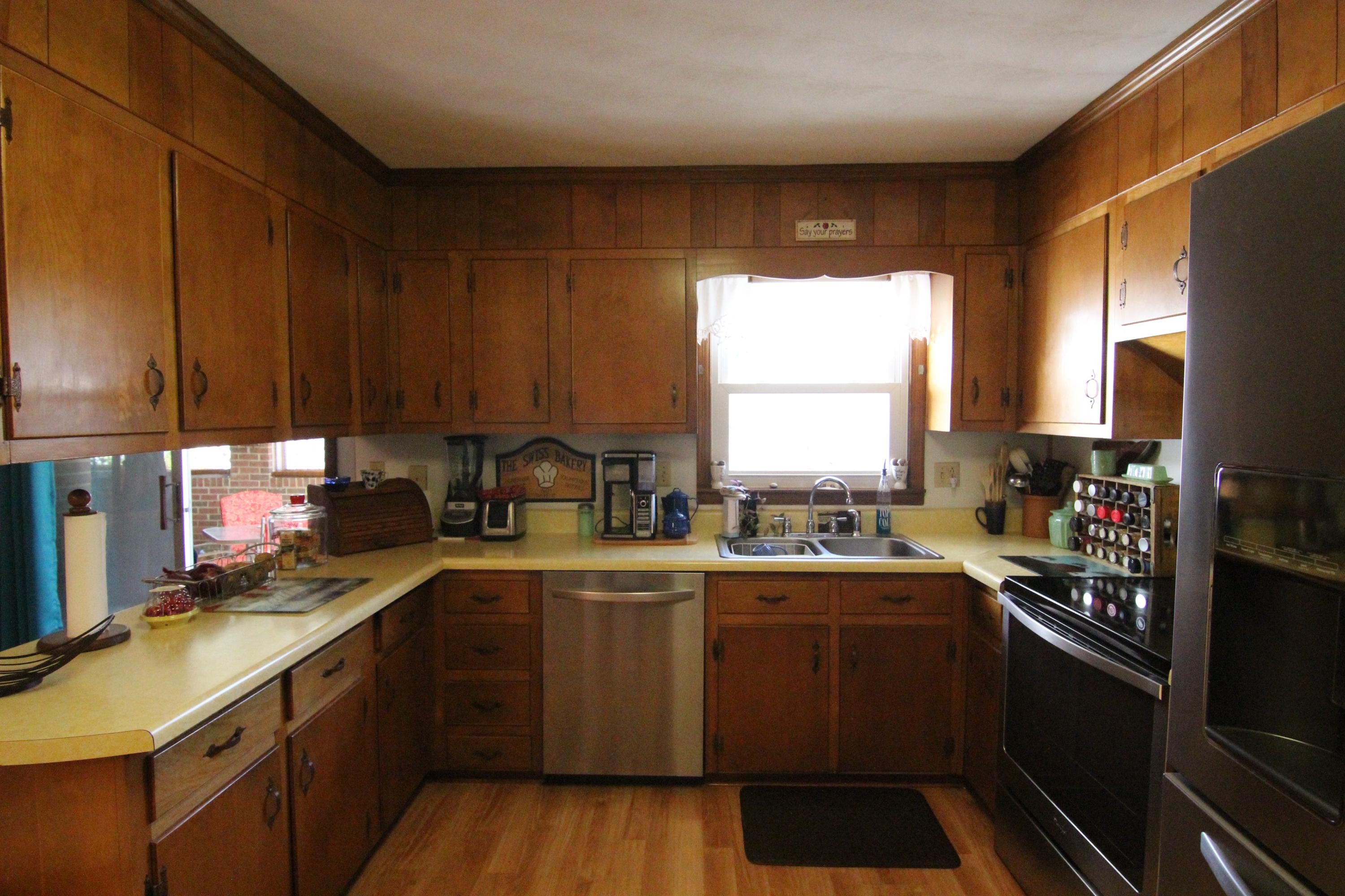 2124 Feather Road Vinton, VA 24179 - Photo 19 of 59 IMG_6649