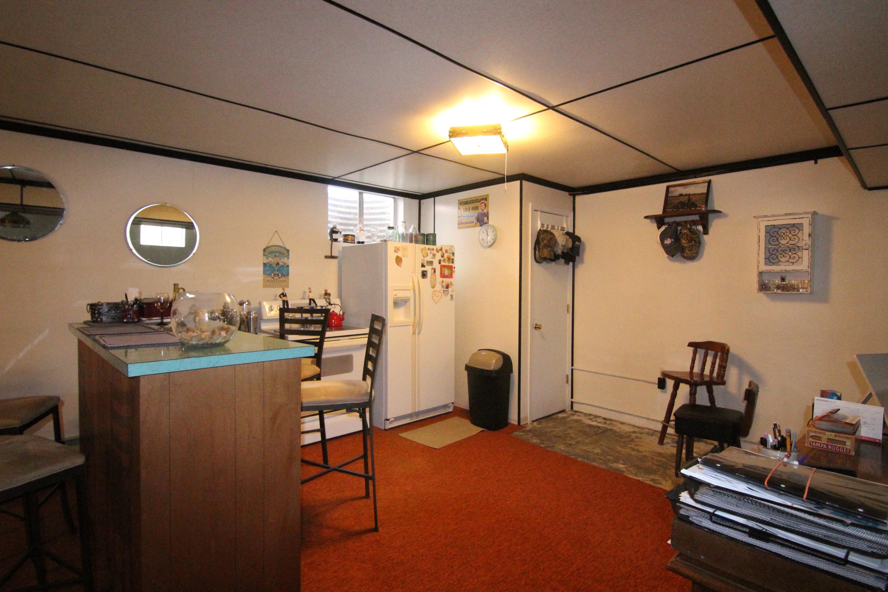 2124 Feather Road Vinton, VA 24179 - Photo 36 of 59 IMG_6675