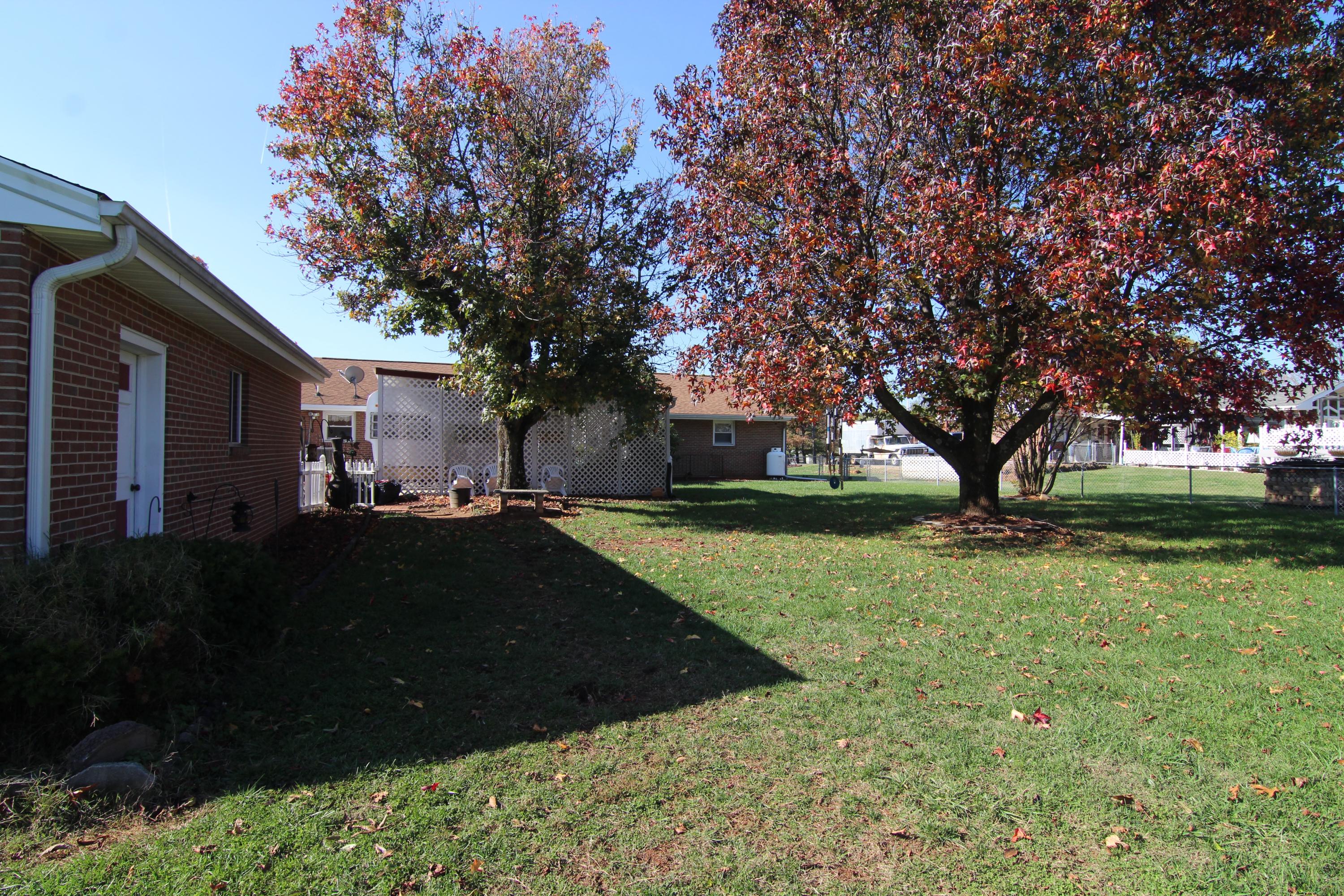 2124 Feather Road Vinton, VA 24179 - Photo 56 of 59 IMG_6712