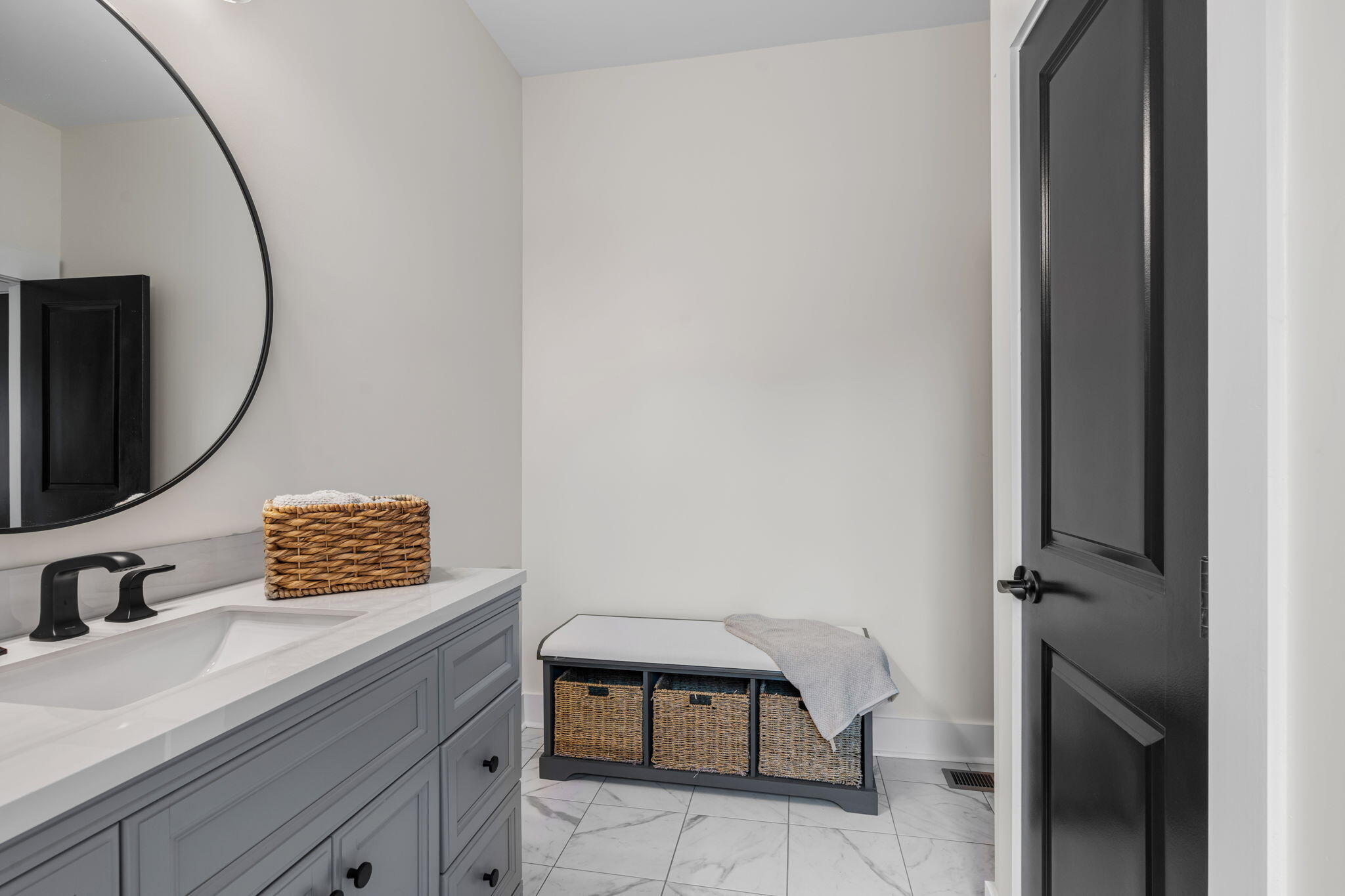 1105 Elm Street Dunlap, TN 37327 - Photo 21 of 34 Master Bath