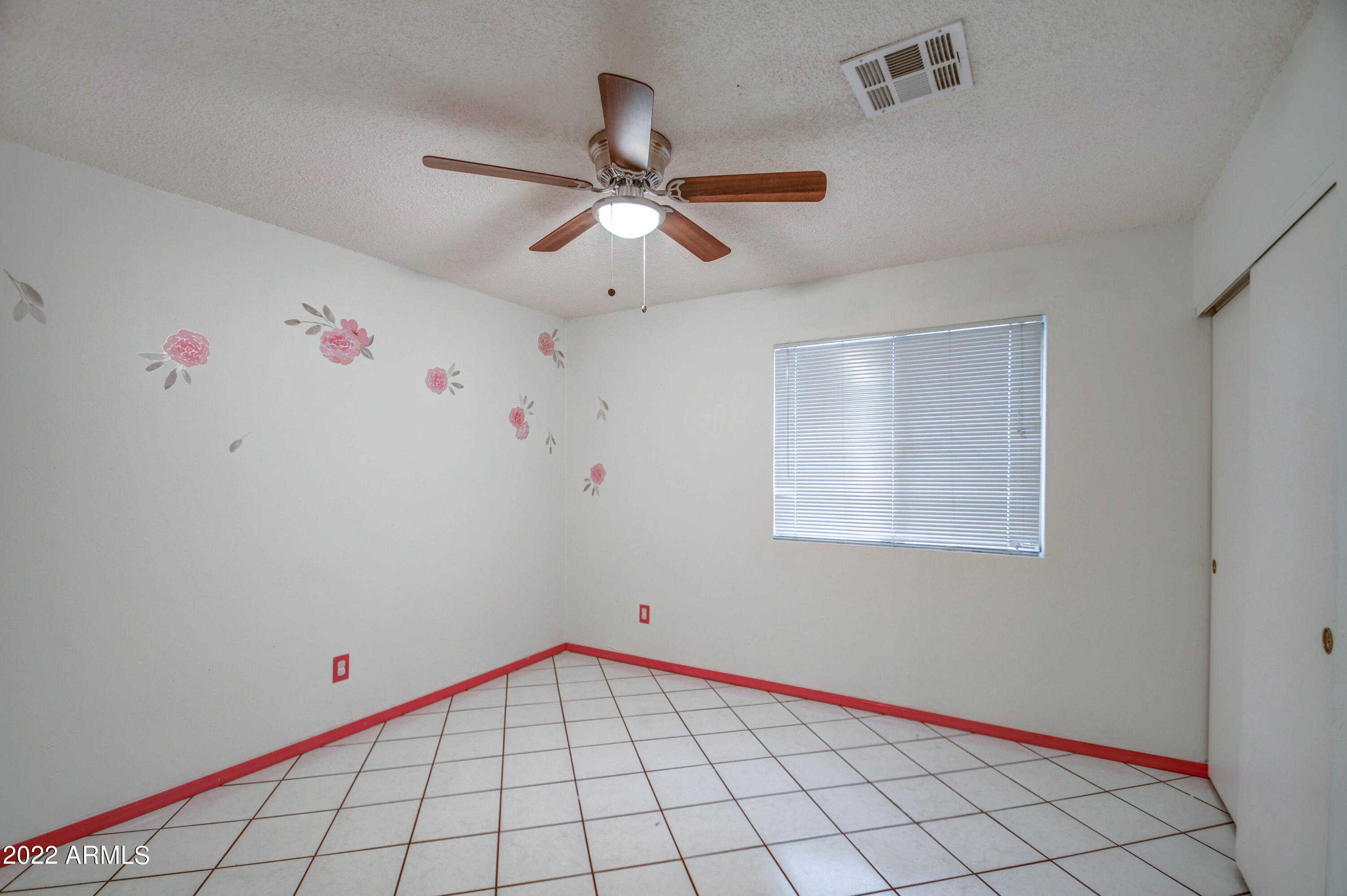 6221 West Monterey Way Phoenix, AZ 85033 - Photo 12 of 19 BED 3, 1