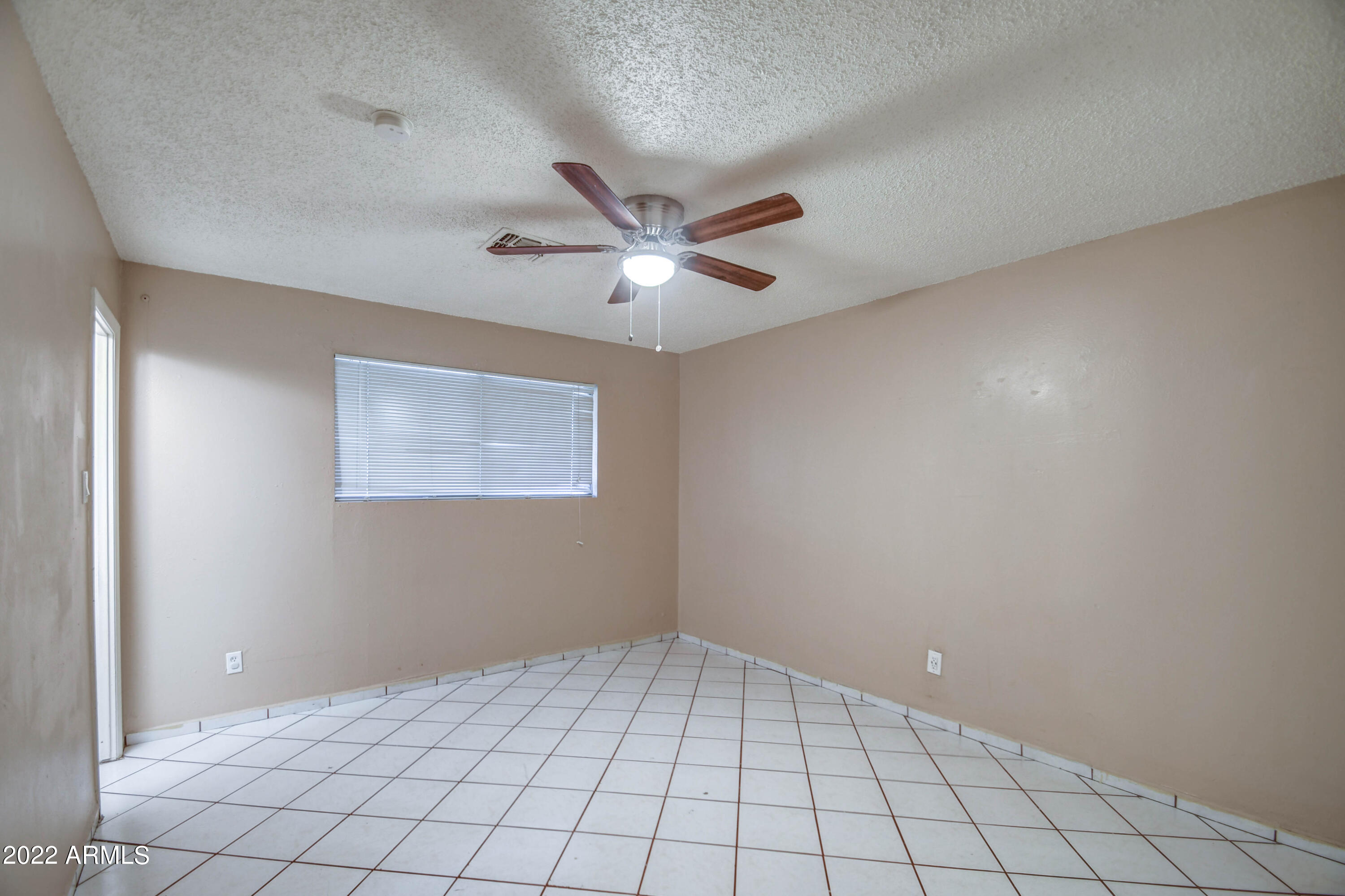 6221 West Monterey Way Phoenix, AZ 85033 - Photo 14 of 19 MASTER 1