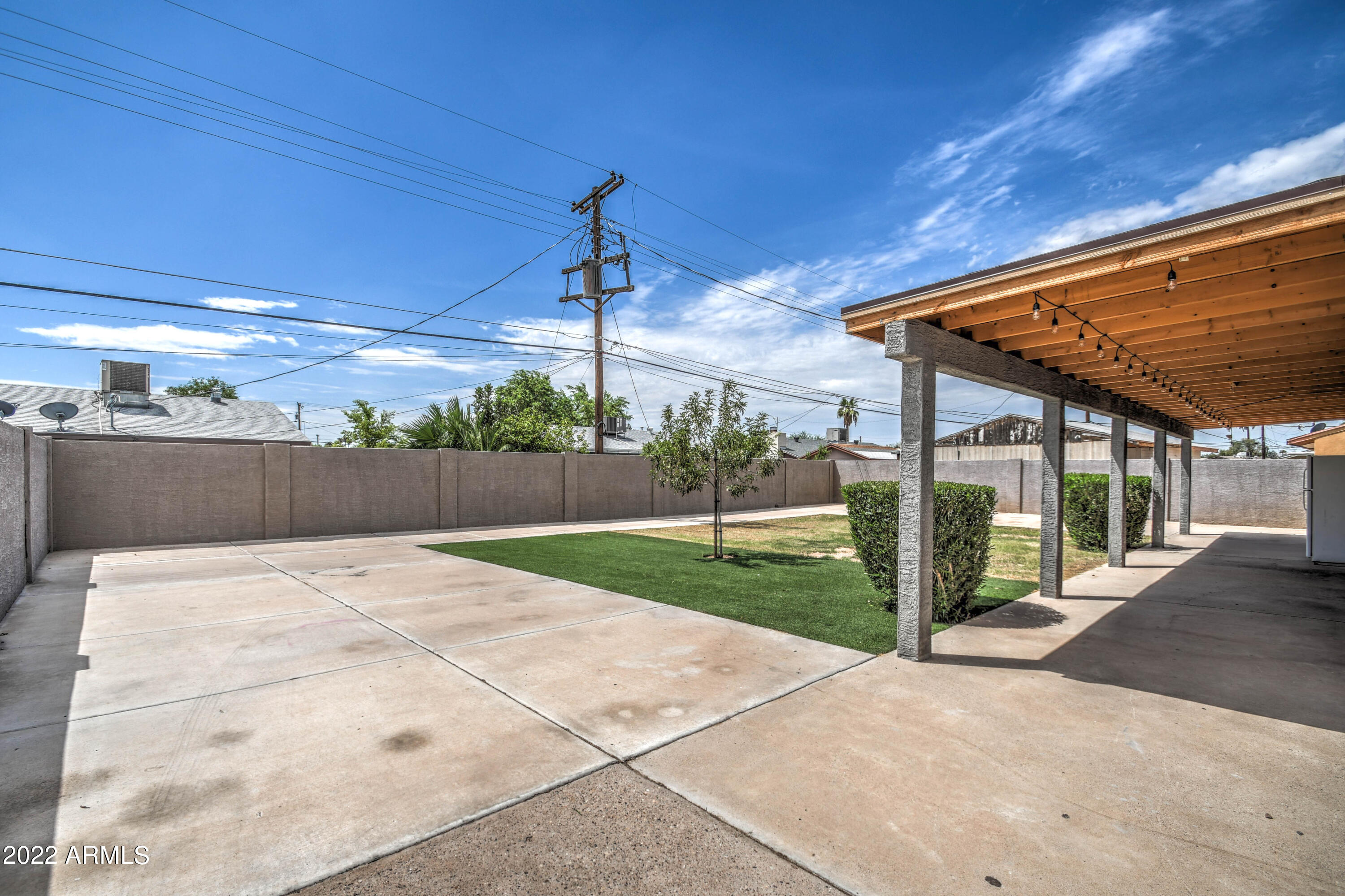 6221 West Monterey Way Phoenix, AZ 85033 - Photo 19 of 19 REAR 1