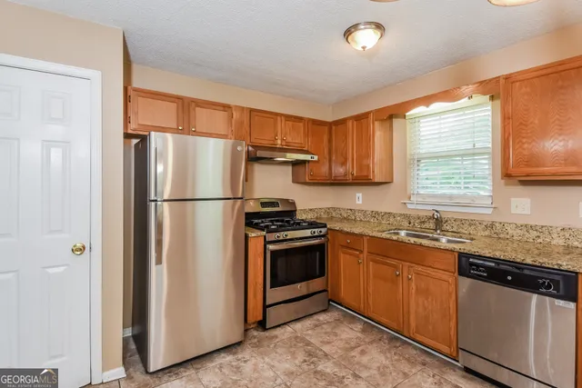 $2,110 | 3385 Slate Drive, Austell, GA 30106