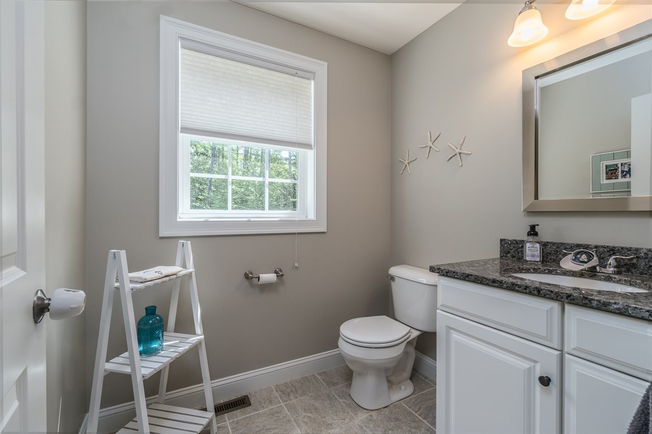 64 Phillips Pond Road Sandown, NH 03873 - Photo 21 of 40