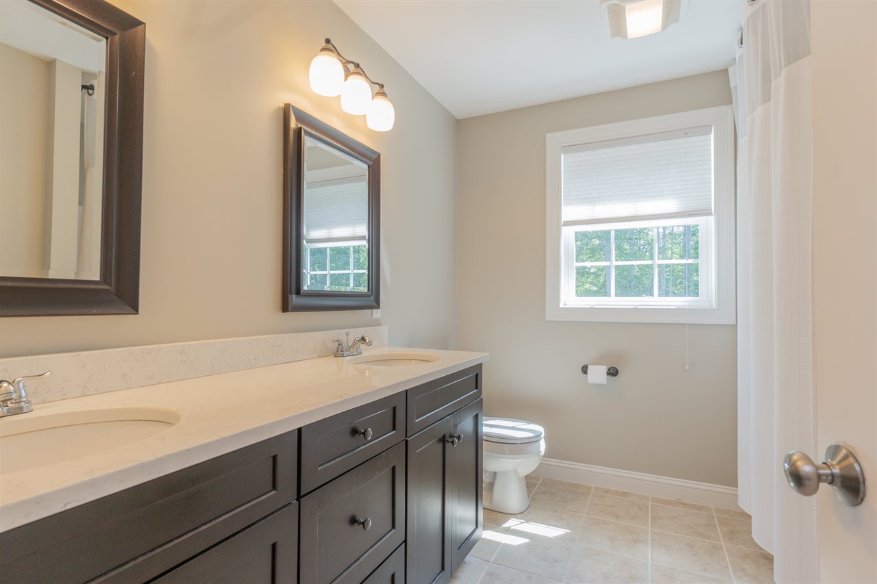 64 Phillips Pond Road Sandown, NH 03873 - Photo 25 of 40