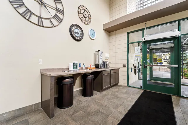 $259,900 | 400 North Richmond Street, Unit 323, Appleton, WI 54911