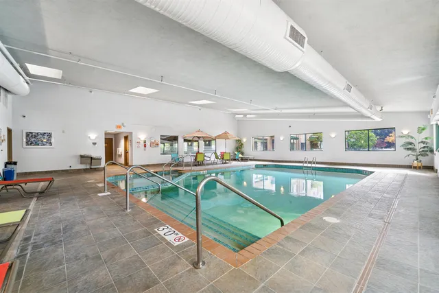 $259,900 | 400 North Richmond Street, Unit 323, Appleton, WI 54911