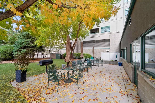 $259,900 | 400 North Richmond Street, Unit 323, Appleton, WI 54911