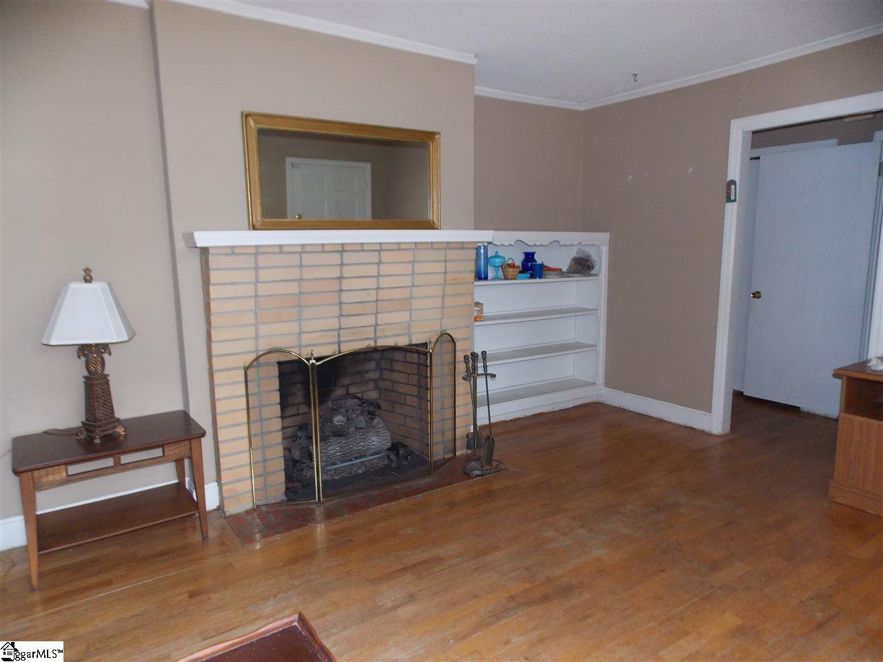 203 State Rd S-23-293 Fountain Inn, SC 29644 - Photo 4 of 27 Gallery Image 4