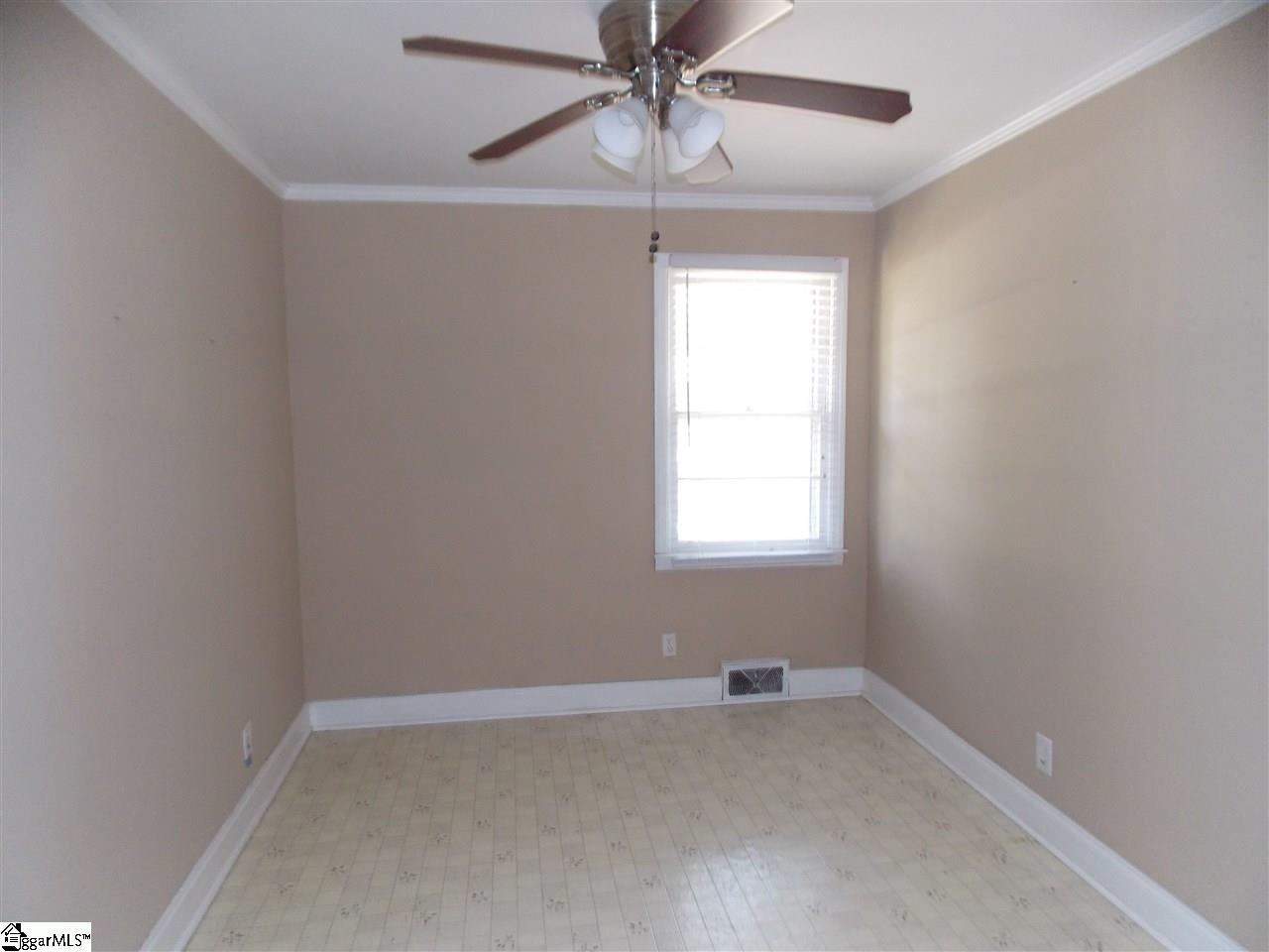 203 State Rd S-23-293 Fountain Inn, SC 29644 - Photo 8 of 27 Gallery Image 8