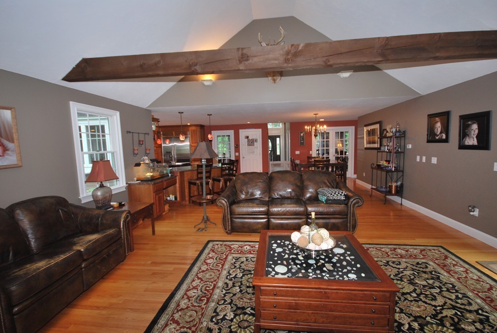 25 Walnut Street Rutland, MA 01543 - Photo 3 of 30