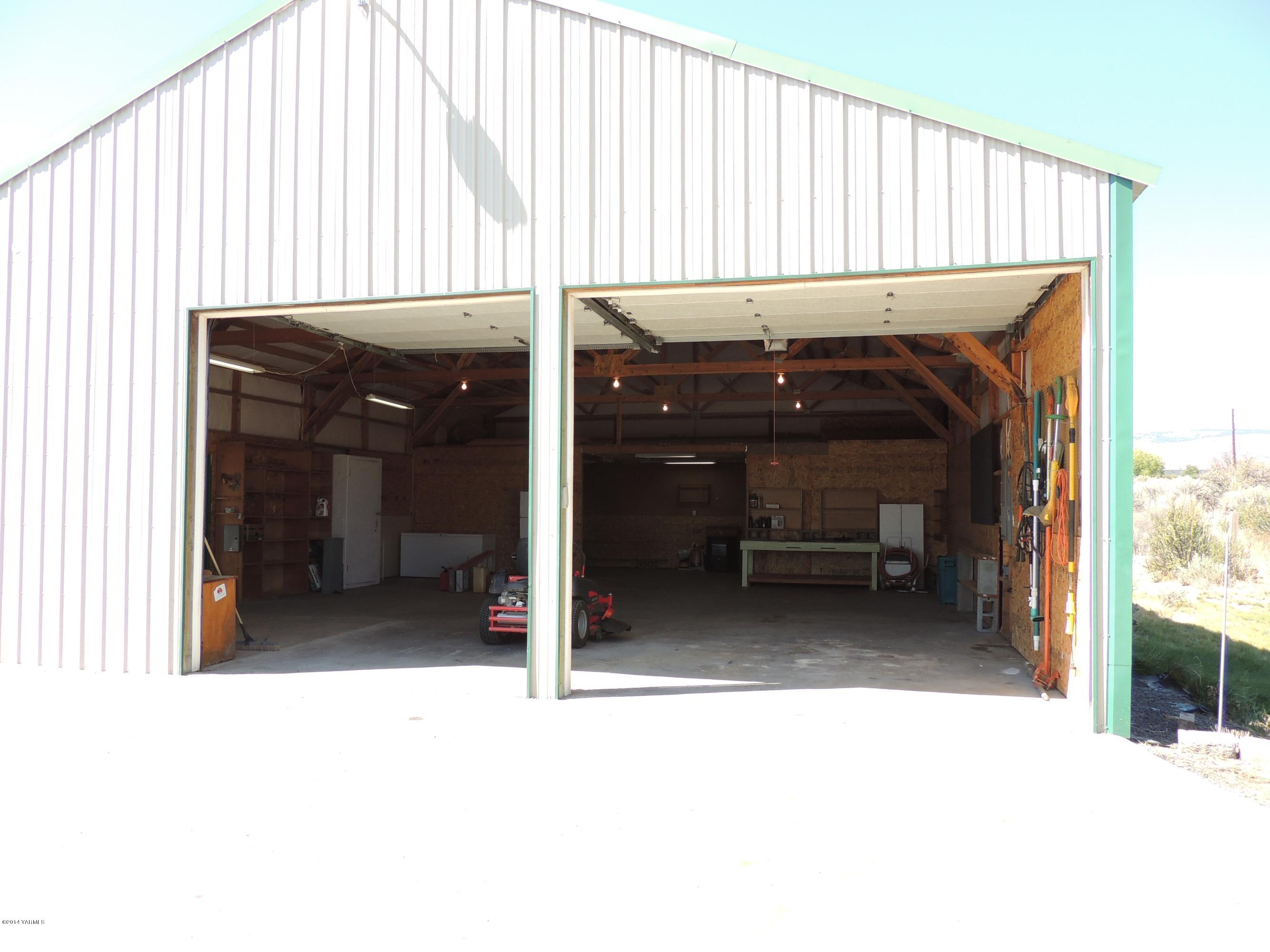 270 Red Tail Road Yakima, WA 98908 - Photo 60 of 69 270 Redtail ourside and shop pics (15)