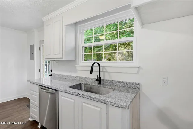 $225,000 | 729 North Church Street, Florence, MS 39073