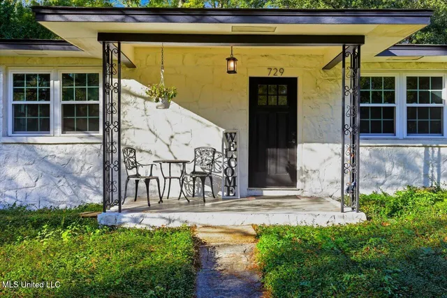 $225,000 | 729 North Church Street, Florence, MS 39073